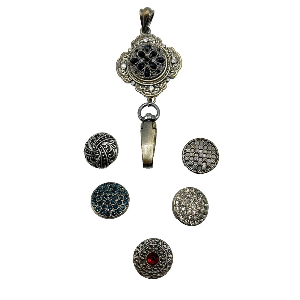 Ginger Snaps Jewelry Charm Lanyard Pendant Plus 6 Rhinestone Snap .75" **READ